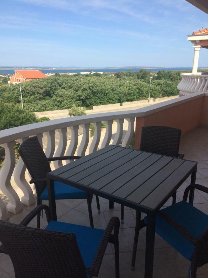 Apartments Sofija 브르시 외부 사진